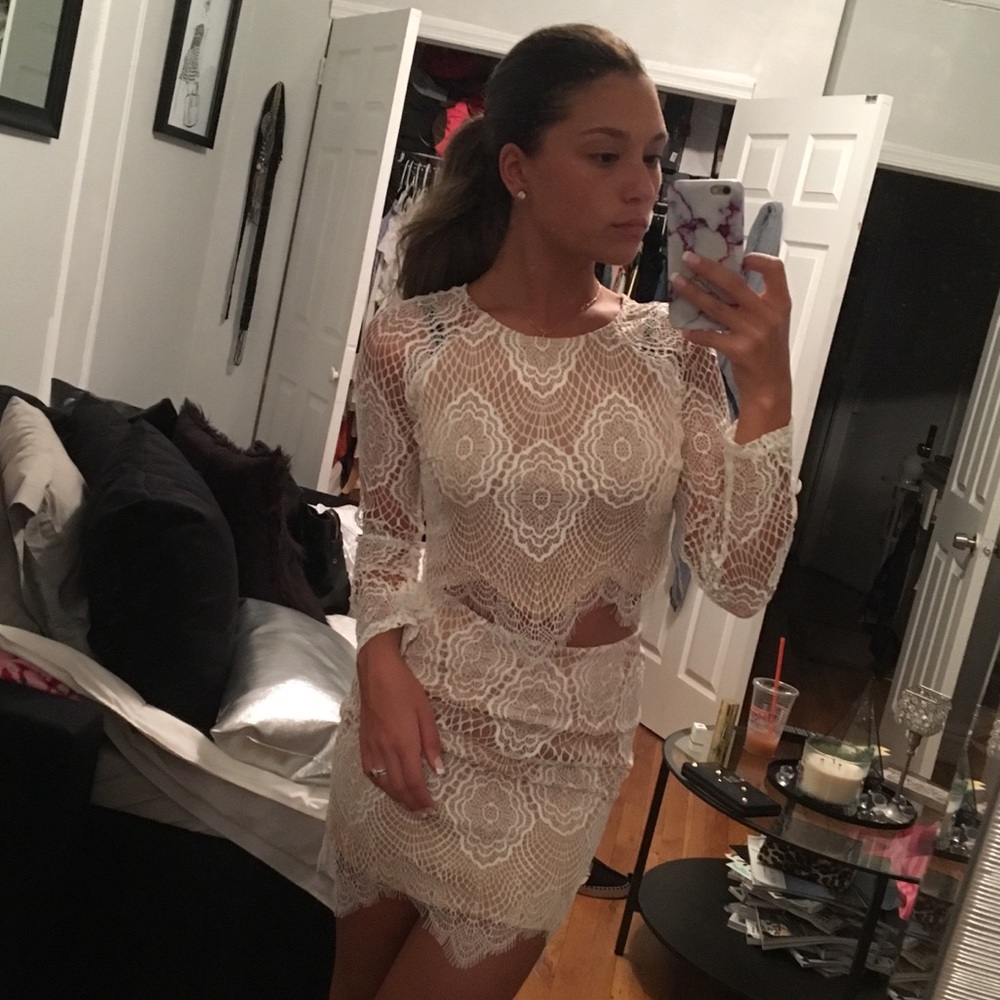 ONE NIGHT SALE🔥Lace Skirt and Top Set